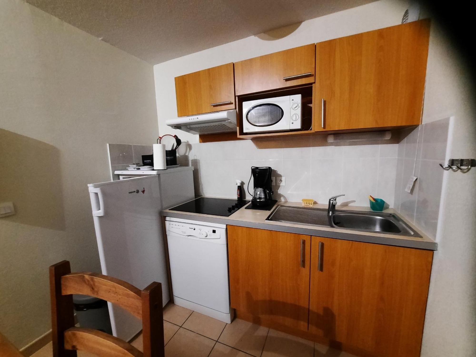 Appart 4 Pers ,Petite Terrasse, Jardinet Luz-Saint-Sauveur Exteriör bild